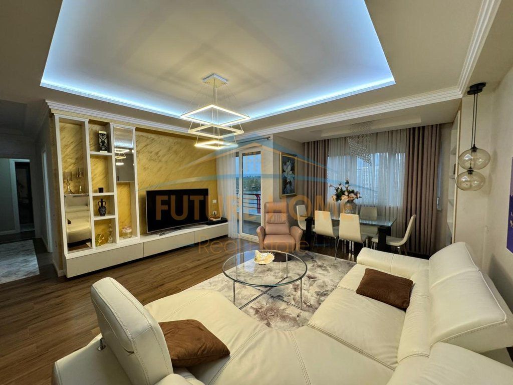 Rent, Apartment 2+1+2+Parking Space, Complex "FZ 2", Dry Lake. 1,500 €