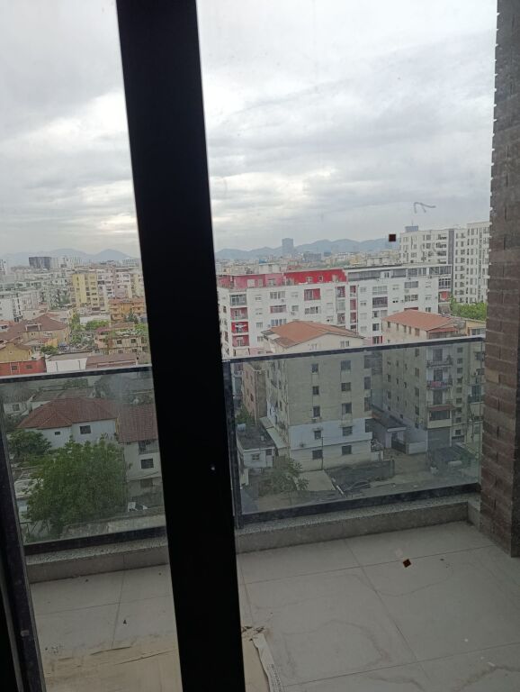 Rent | Apartament 2 + 1 | Rruga 5 Maji | 500 €/month