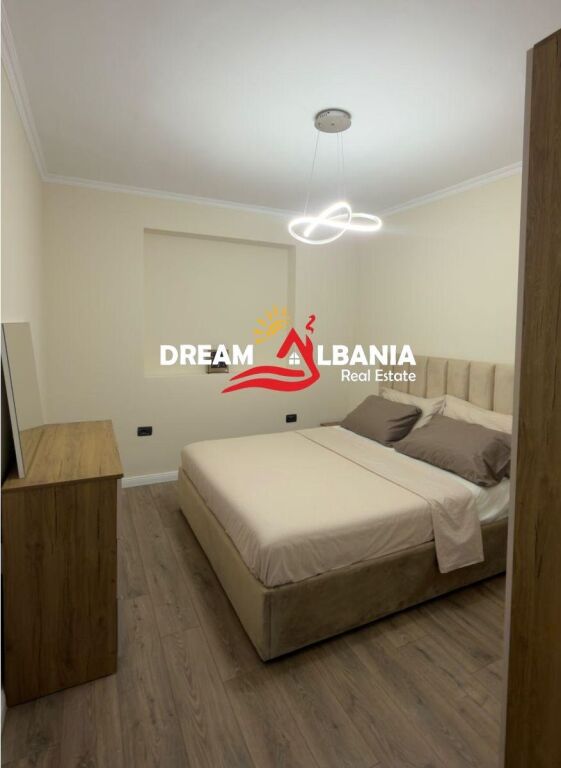 Apartament 2+1 me post parkimi me qera ne afersi te Gjykates se Rrethit ne Tirane (ID 5229001)