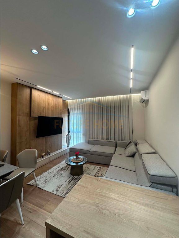 Rent, Apartment 1+1, Unaza e Re