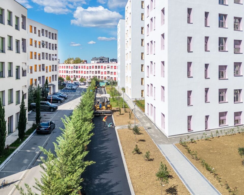 📌SHITET APARTAMENT 2+1 – KOMPLEKSI KADIU