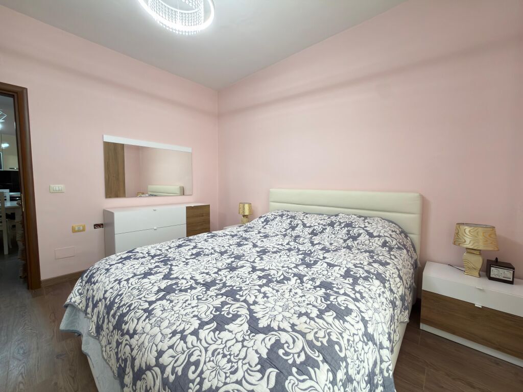 Apartament 1+1 me qira Liqeni i Thate