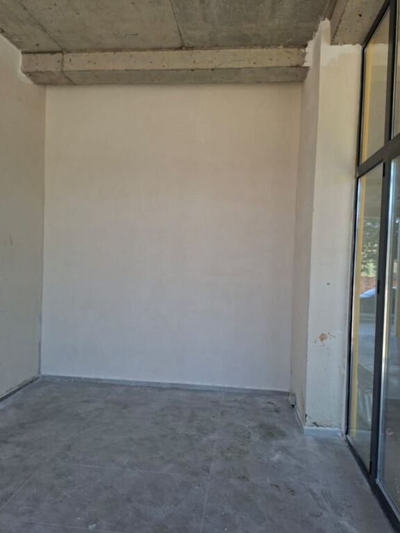 Affitto | Ambjent Biznesi | Bulevardi i Ri | 350 €/mese