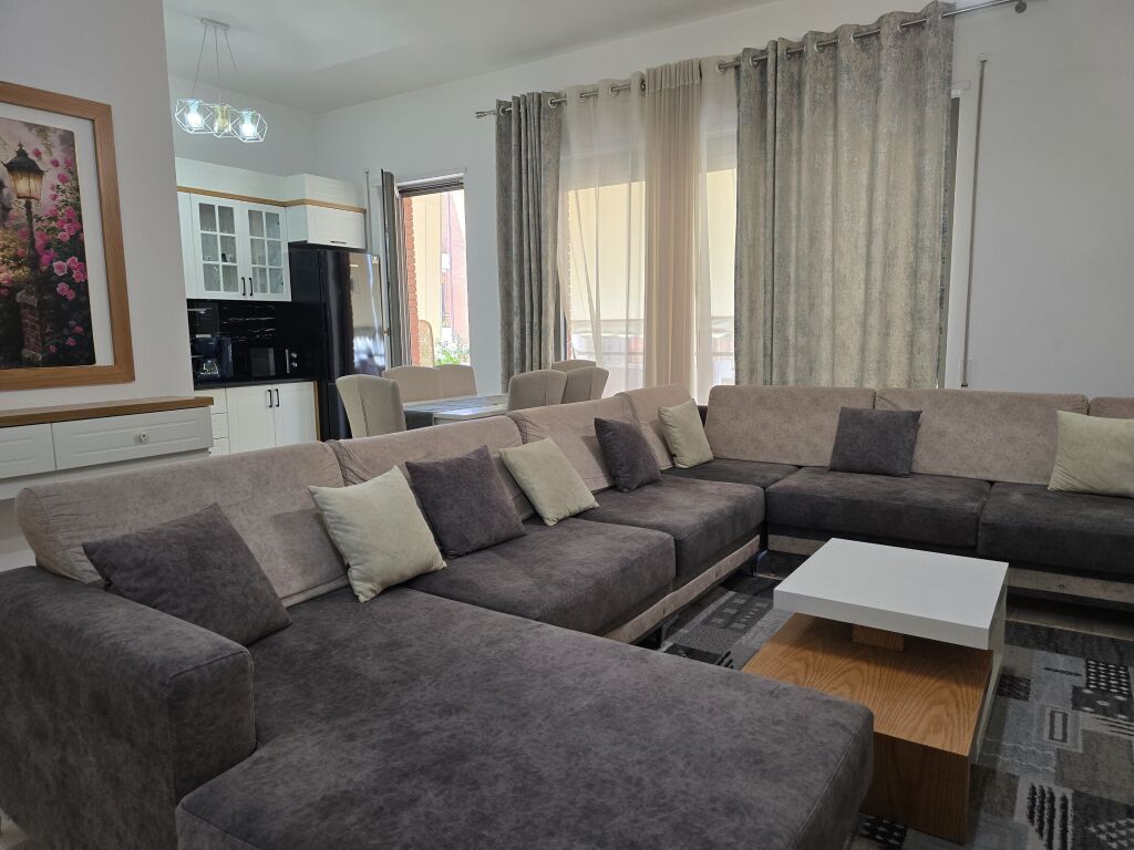 🏡 Apartment 2+1+2 for Rent – Delijorgji, Kavajës Street