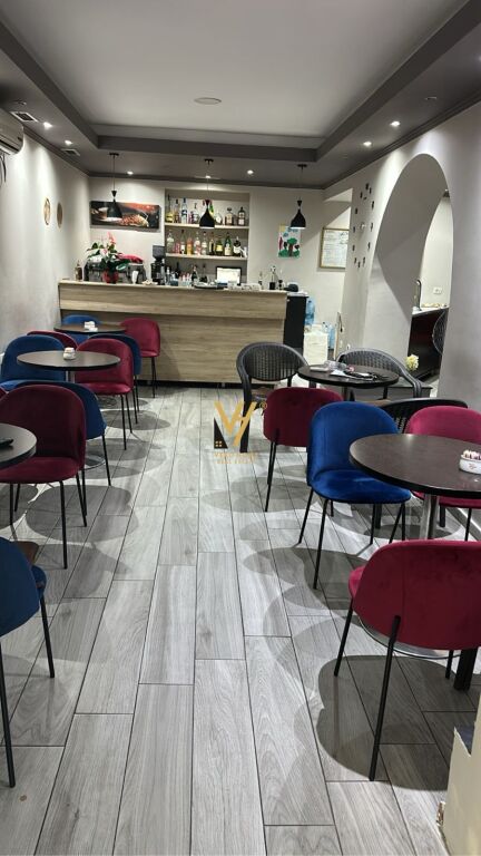 LOCALE COMMERCIALE 70 M2 IN AFFITTO IN BLV.BAJRAM CURRI 100.000 LEKE