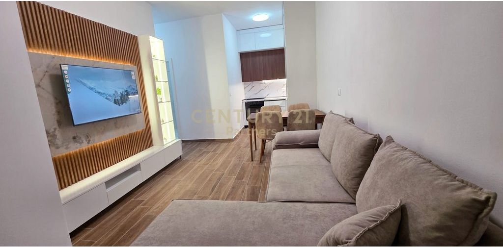 FOR RENT APARTMENT 1+1 &amp; PARKING SPACE AT ALTURA TRADE CENTER NEW BOULEVARD 700 € /Month