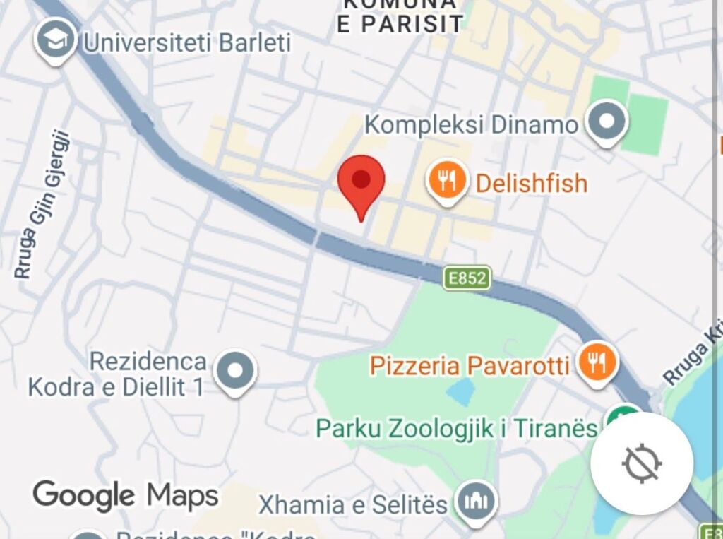 SHESIM AMBIENT KOMERCIAL NE KOMUNE TE PARISIT