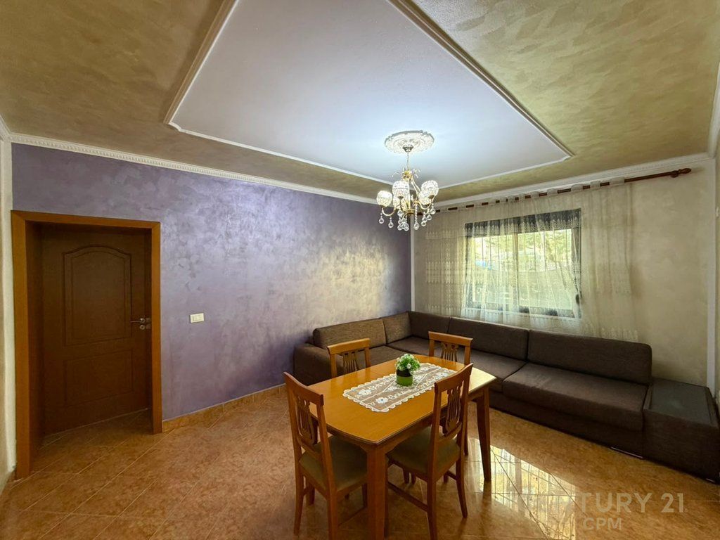 Apartament 3+1+2 per shitje tek Ali Demi