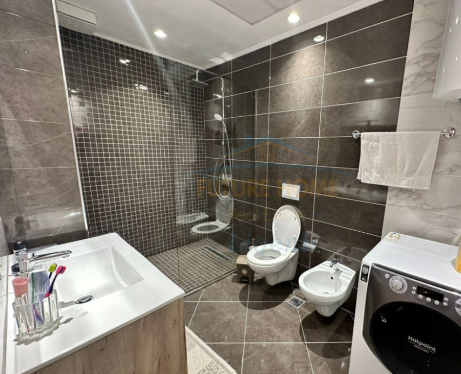Qera, Apartament 3+1+2, Residenca Alba