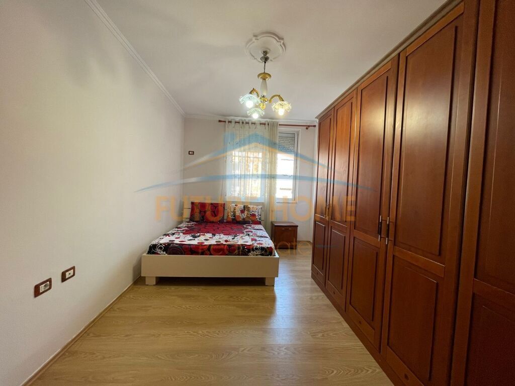 Rent, Apartment 2+1+2, Barricades Street, Tirana.
