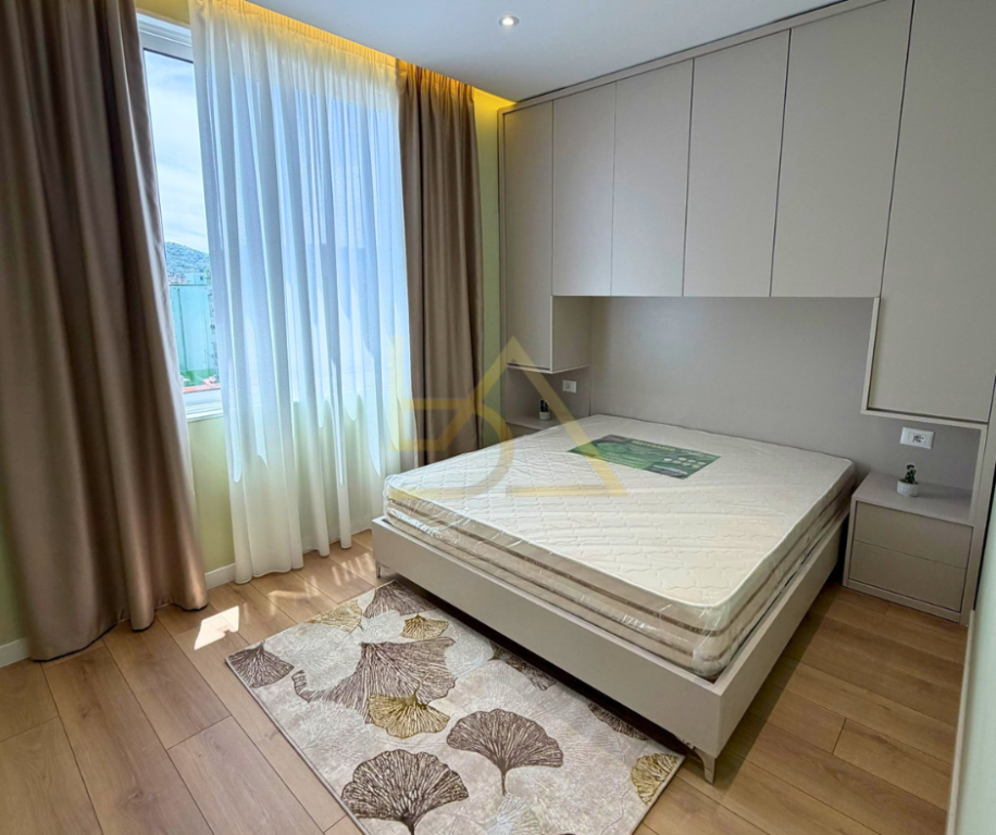 Apartament 2+1 për Shitje – Myslym Shyri, Tiranë
