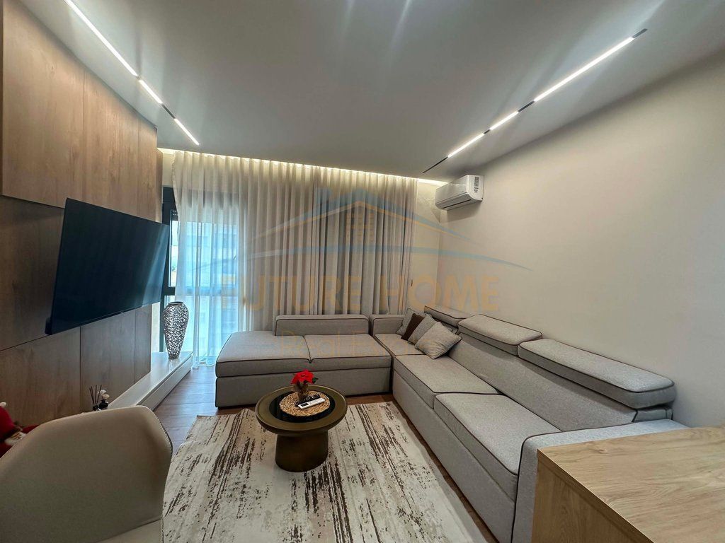 Rent, Apartment 1+1, Unaza e Re