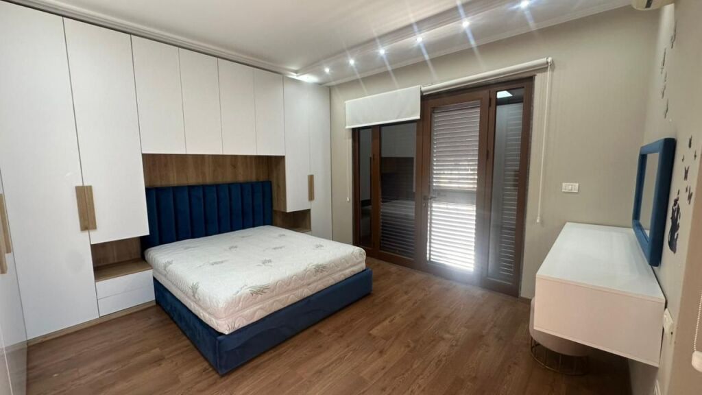 Apartment 3+1 for rent in Bllok