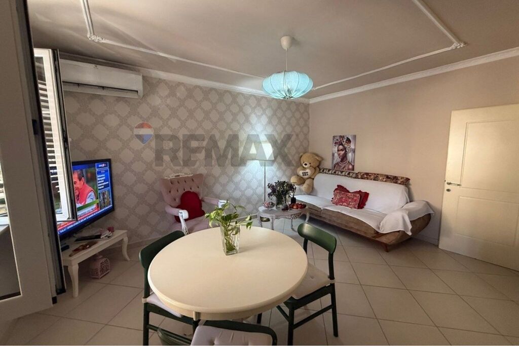 Apartment 2+1 at 1 Maji school