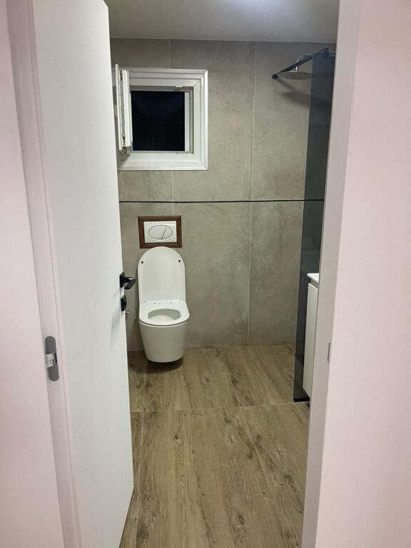 Rent | Apartament 2 + 1 | Rruga Sitki Çiço | 550 €/month
