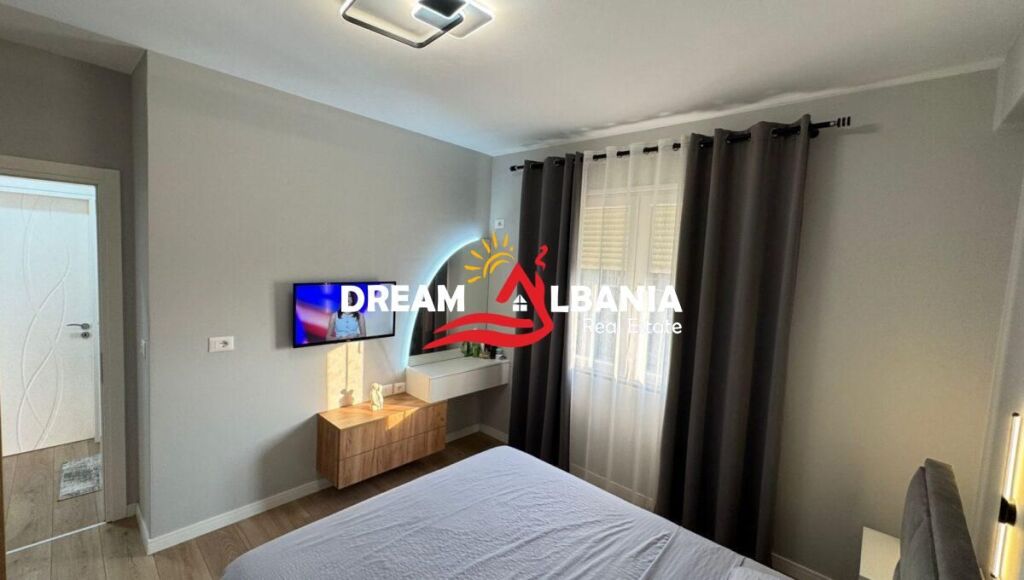 Shitet Apartament 2+1 Bulevardi Donald Trump (ID 51210003)