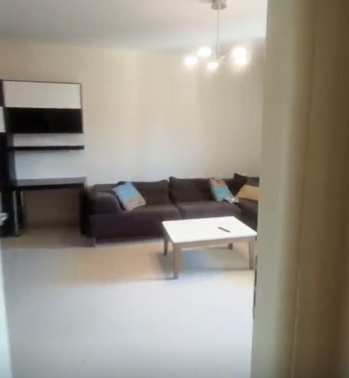Apartament 2+1 me qira tek Ura e Selites!