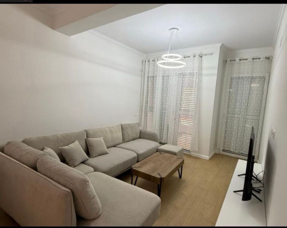 2+1, peti liq i thate street, 650 thousand lek