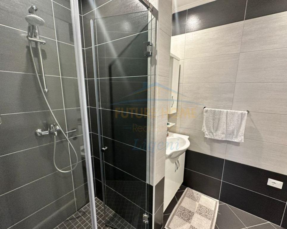 Qera, Apartament 3+1+2, Residenca Alba