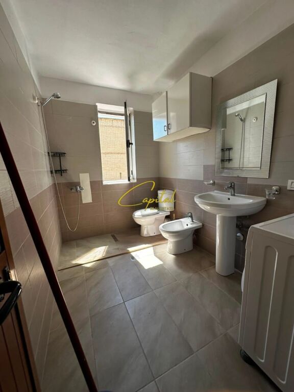 SHITET APARTAMENT 2+1 ALI DEMI 12.300.000 LEKE