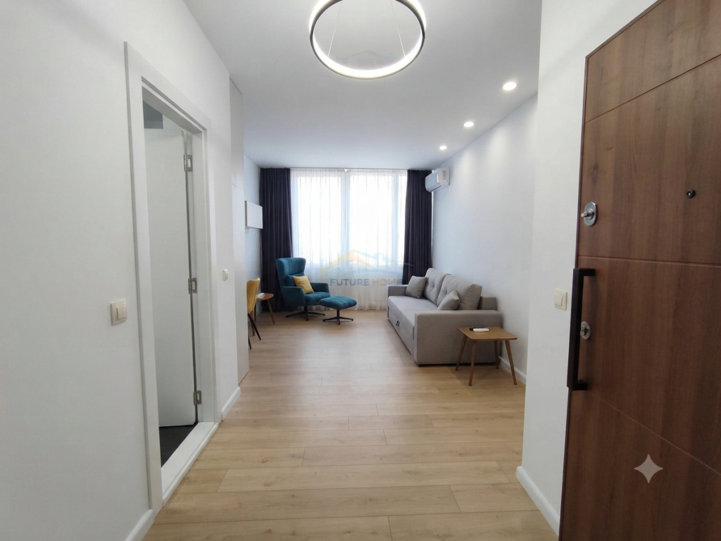Qera, Garsoniere, Kristal Center, Komuna e Parisit, Tiranë.