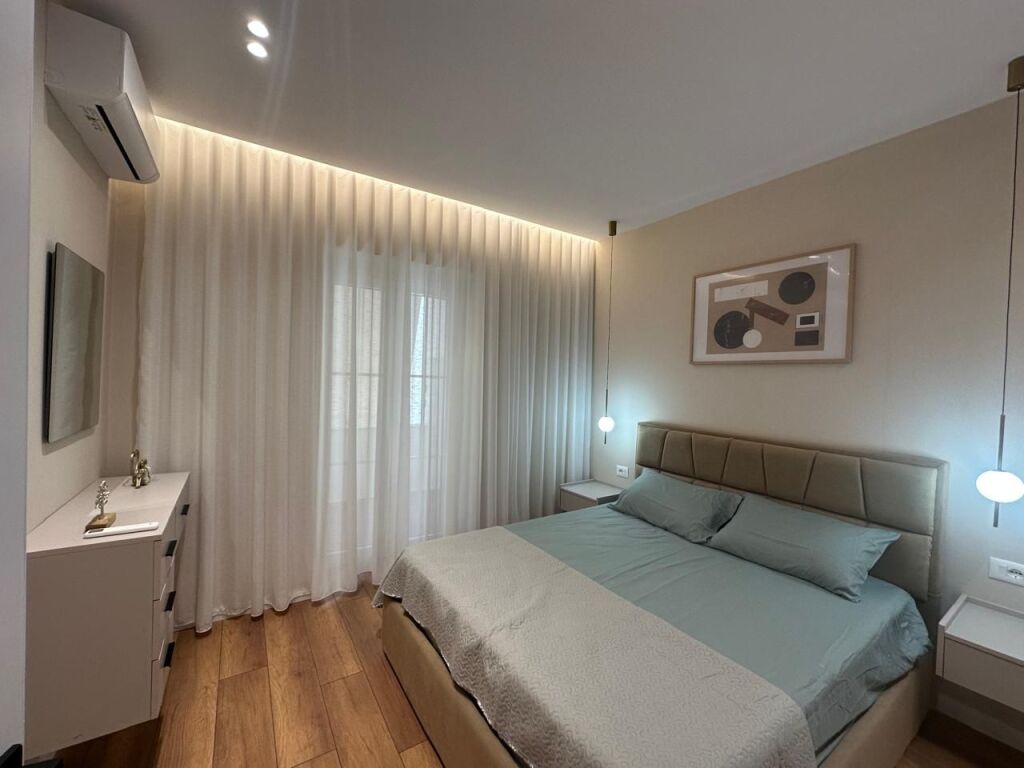Vicino al Mercato Nuovo, vicino a Ottica Roma, si vende appartamento 1+1, 163.000 Euro