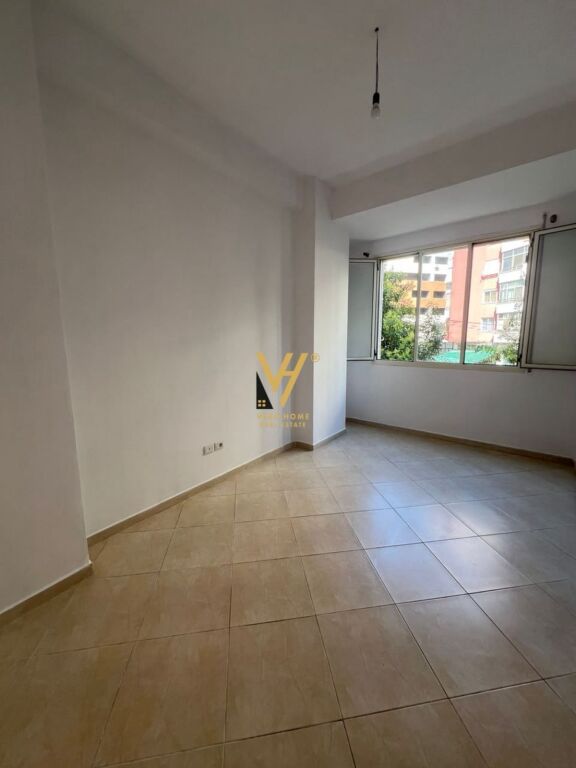 UFFICIO 70 M2 IN AFFITTO ALLA NUOVA ANELLO 40.000 LEKE