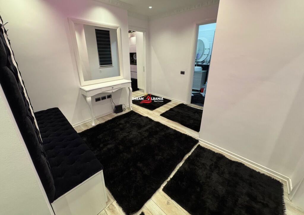 Apartament 2+1 për Shitje në Fresk pranë Thesarit, Tiranë