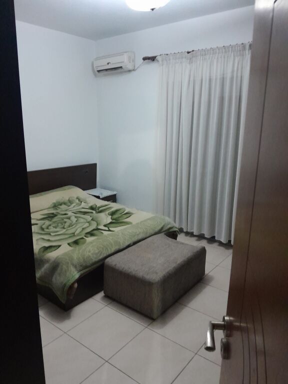 Qera | Vilë 3 + 1 | Laprake | 500 €/muaj