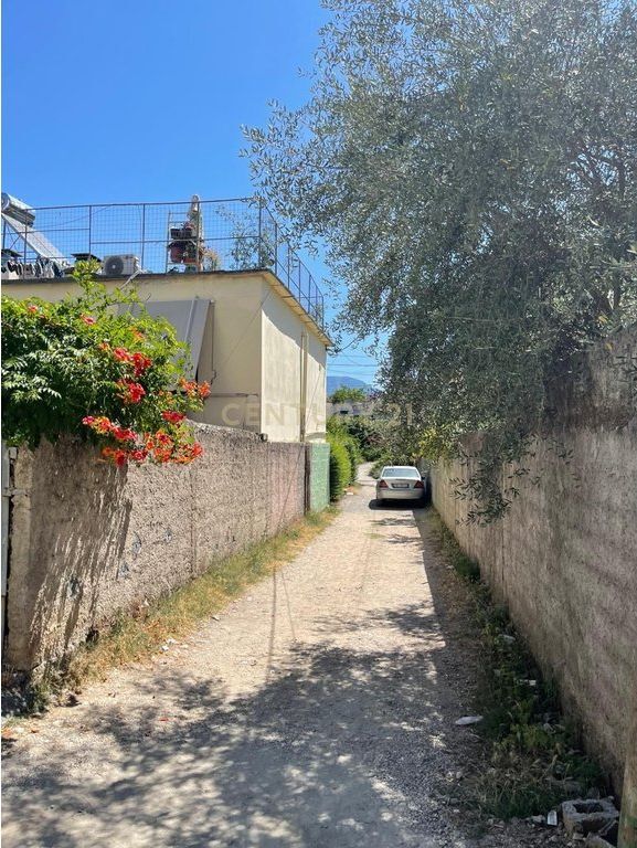 FOR SALE 3+1 APARTMENT WITH YARD IN SELITE