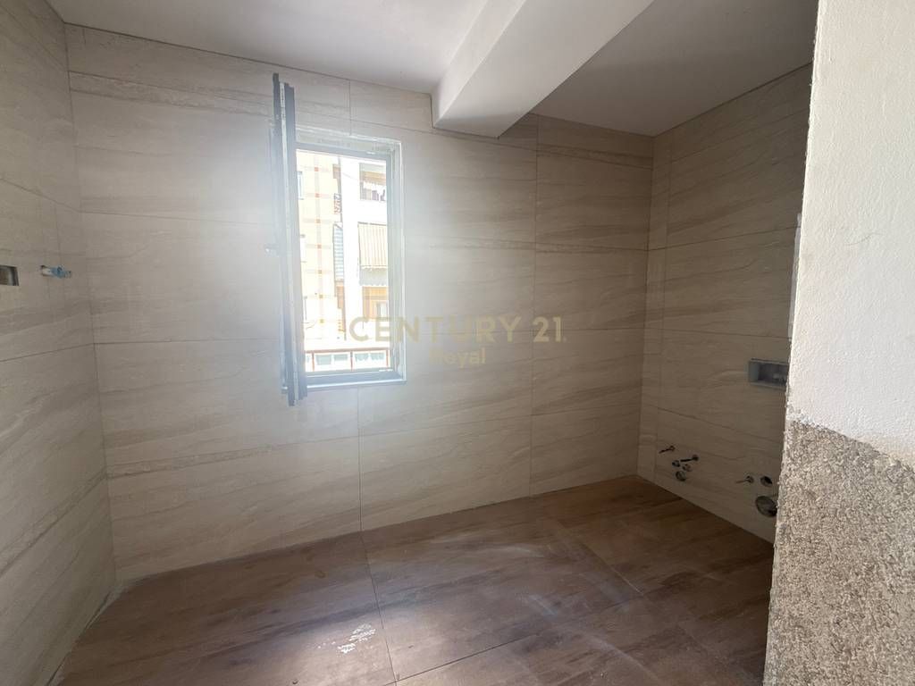 APARTMENT 2+1+2 FOR SALE IN ASTIR