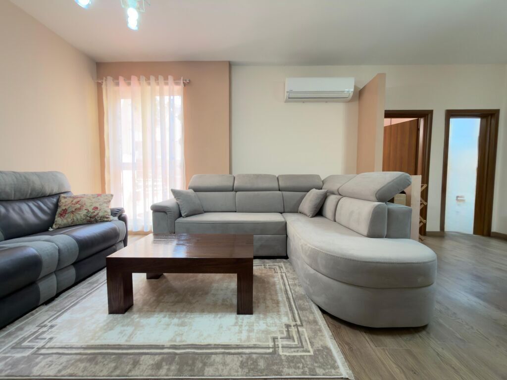 Apartament 1+1 me qira Liqeni i Thate