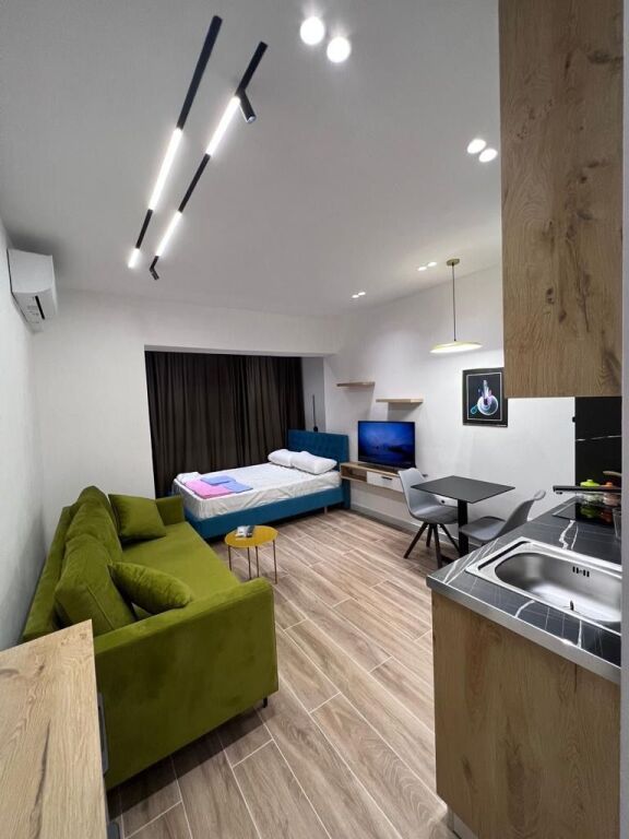 Paris Commune, studio apartment for rent. 45,000 Leke