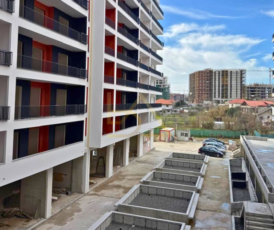 Apartment 2+1+2 for Sale – Space City Residence, Paskuqan