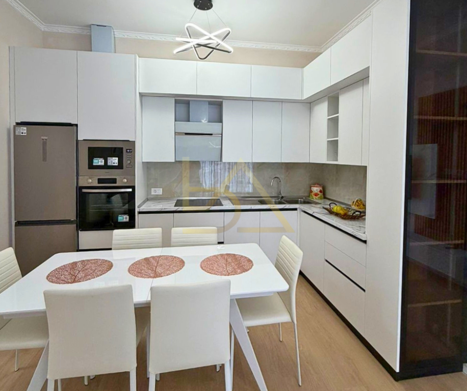 Appartamento 2+1+2 in Affitto – Complesso Delijorgji, Tirana