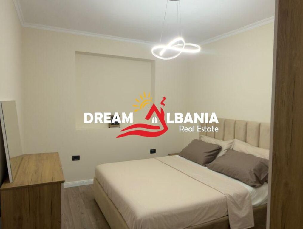 Apartament 2+1 me post parkimi me qera ne afersi te Gjykates se Rrethit ne Tirane (ID 5229001) - Więcej