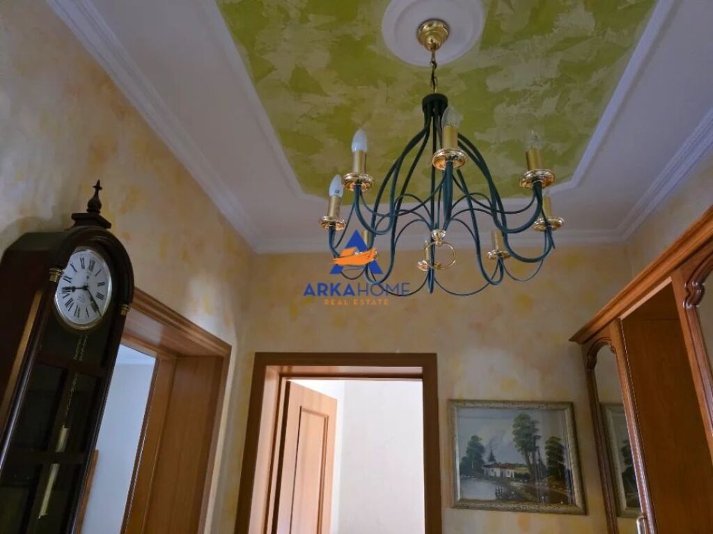 APPARTAMENTO 2+1 IN AFFITTO "VICINO ALLA STRADA DI ELBASAN" 65.000 LEKE