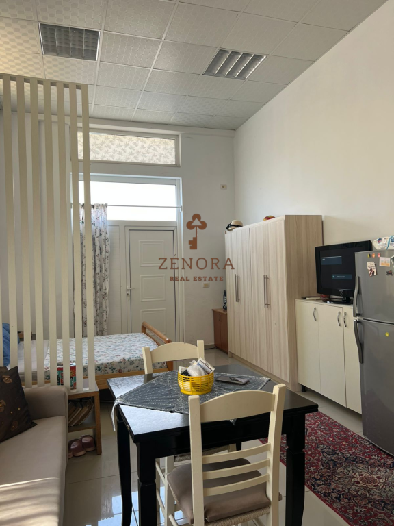 SHITET NJËSI TREGTARE – SARANDË | 50M NGA DETI | ZONË MARINËS SË JAHTEVE (G41116SR)