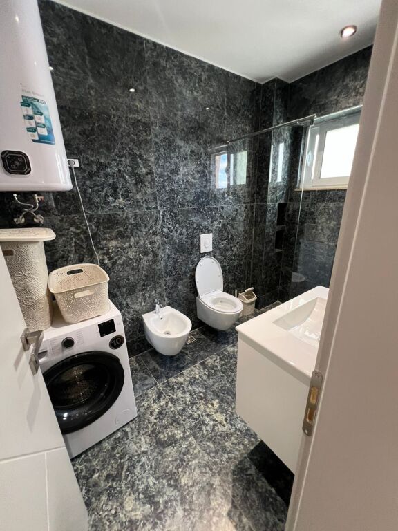 2+1 Apartment for Sale in Neighborhood 17, Near the Water Supply, Durrës