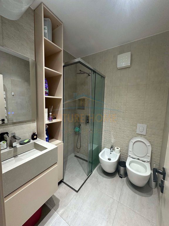 Rent, Apartment 1+1, Unaza e Re