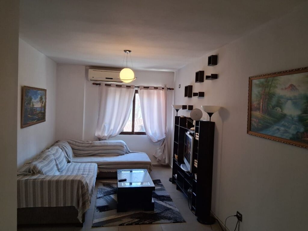 Apartment 2+1 for rent Myslym Shyri