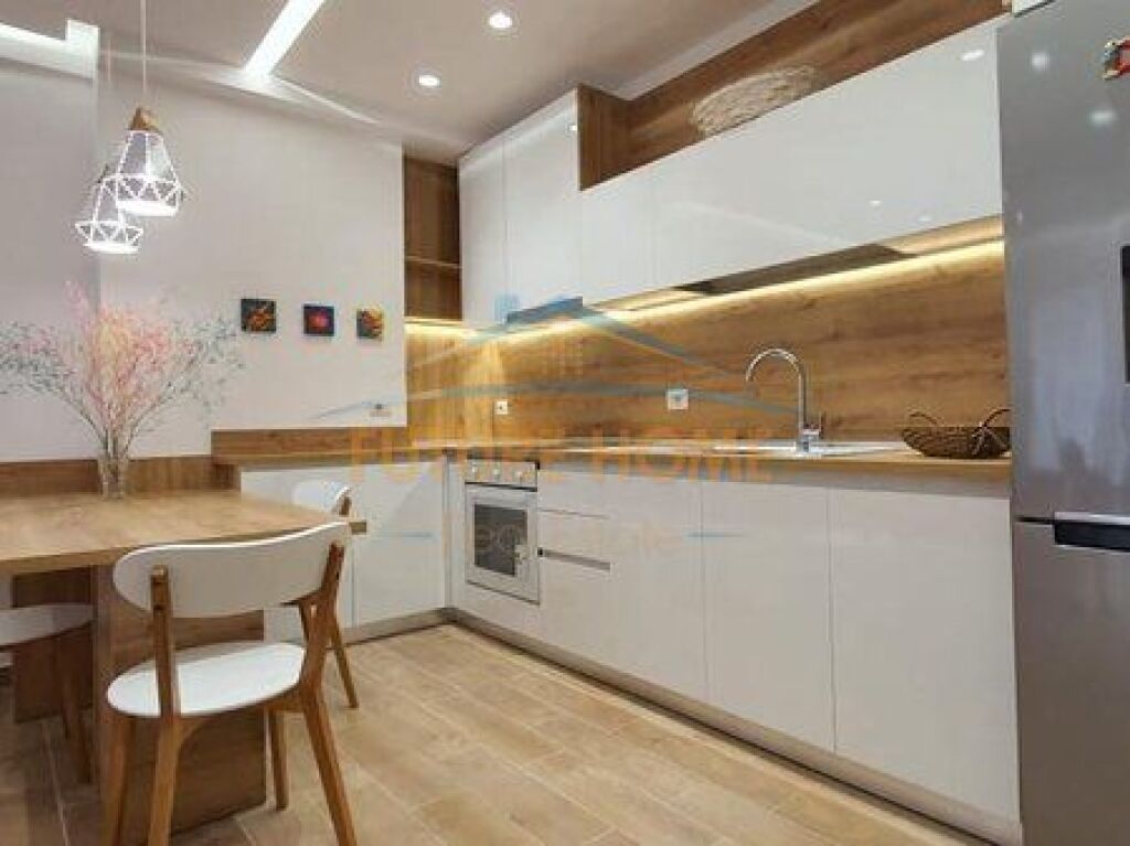Rent, Apartment 1+1, Frosina Plaku Street, Tirana