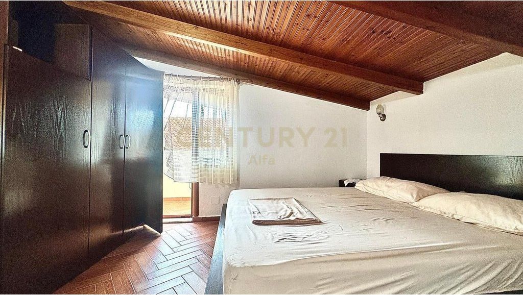 Apartment 3+1+2 bathrooms for rent at Vilat Gjermane!