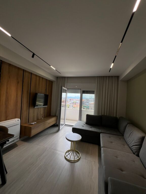 2+1 Apartment for Sale in Neighborhood 17, Near the Water Supply, Durrës