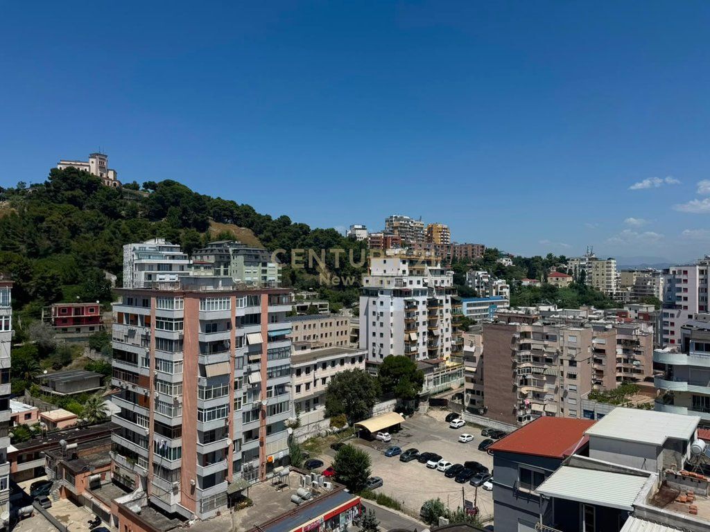 Apartament 2+1+2 Banjo Shitet në Vollga, Durrës - €325,000 | 135 m²