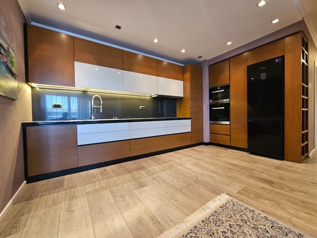 Apartment 3+1+2 for sale opposite Delijorgji