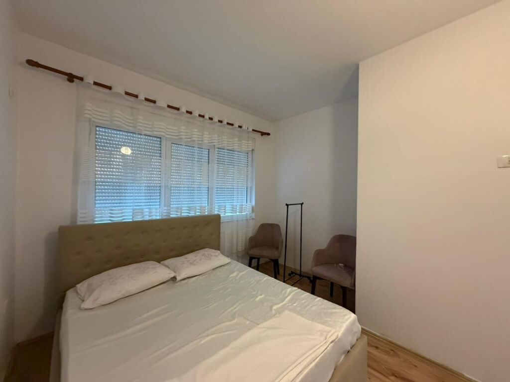 Apartament 2+1 per qira tek Liqeni i Thate.