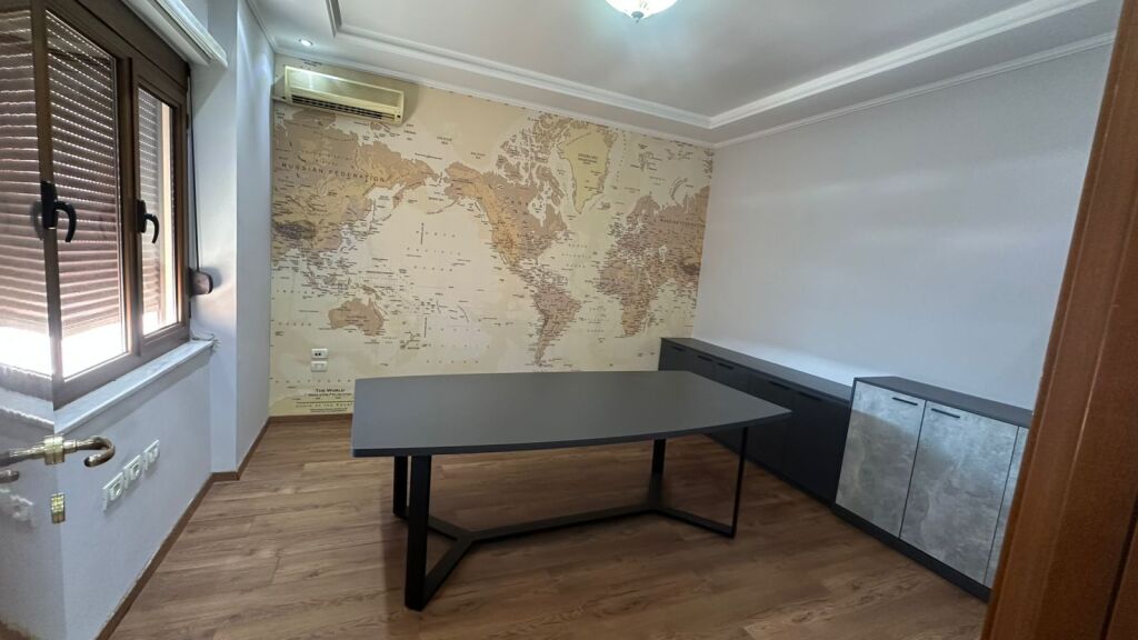 Apartment 3+1 for rent in Bllok