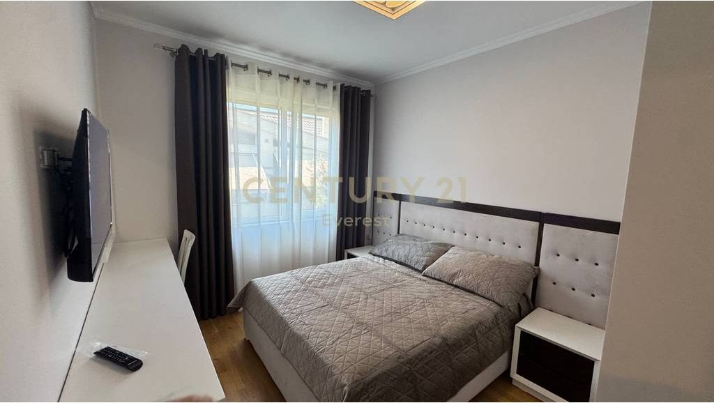We sell 3+1 Apartment with Parking Spot – Zoo Garden, Eduart Mano St. 340,000 €
