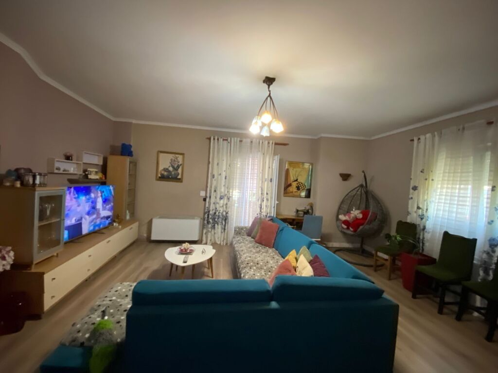 Rent | Apartament 2 + 1 | Rruga Isuf Elezi | 700 €/month